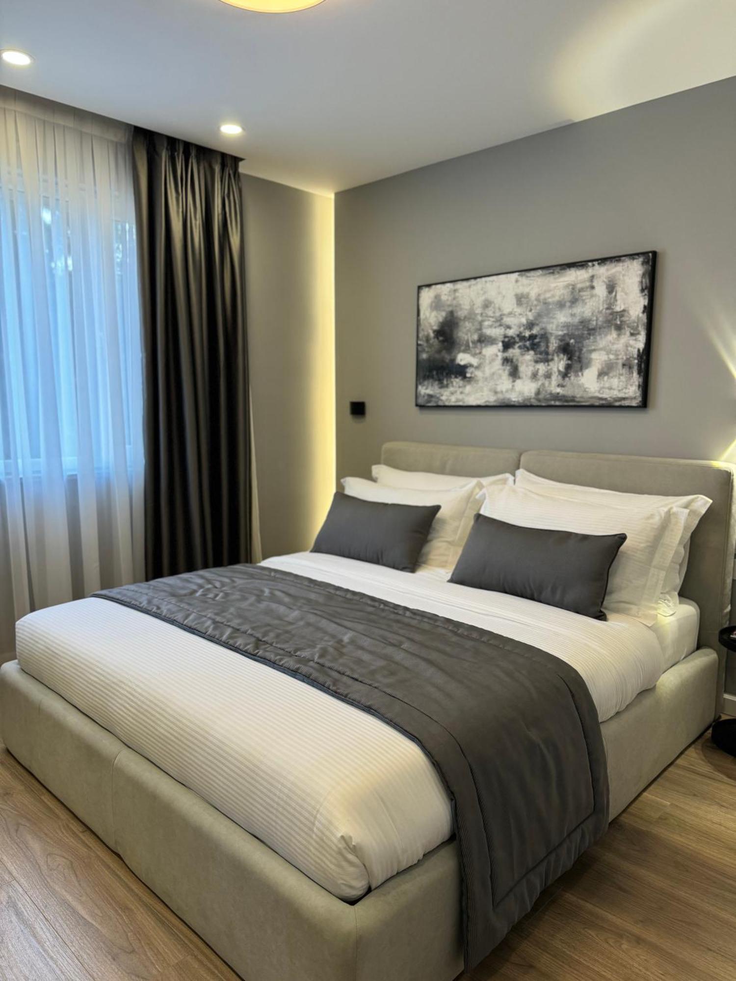 L'Hotel Tirana Exterior photo